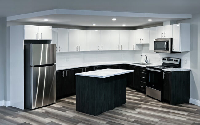 Custom kitchen renovation by IQhome in GTA